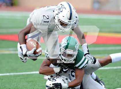 Thumbnail 2 in Dorsey vs. St. John Bosco (Brothers in Arms Classic) photogallery.