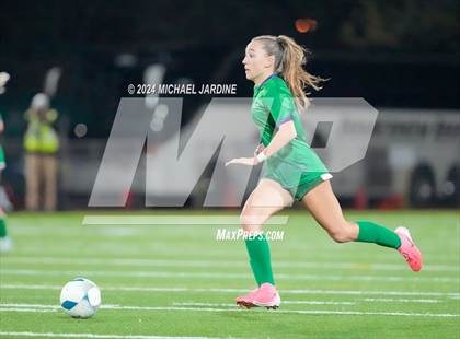 Thumbnail 2 in Curtis vs Woodinville (WIAA 4A Semifinal) photogallery.