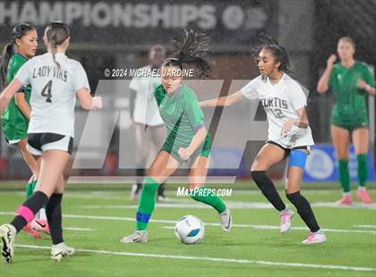 Thumbnail 1 in Curtis vs Woodinville (WIAA 4A Semifinal) photogallery.