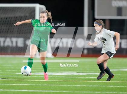 Thumbnail 1 in Curtis vs Woodinville (WIAA 4A Semifinal) photogallery.