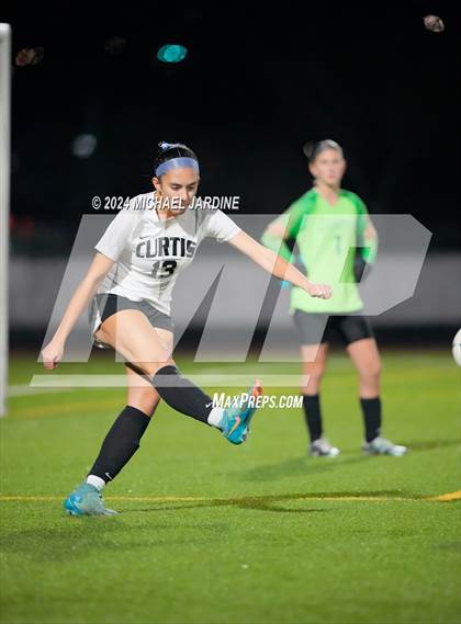 Thumbnail 3 in Curtis vs Woodinville (WIAA 4A Semifinal) photogallery.