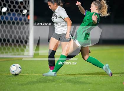 Thumbnail 1 in Curtis vs Woodinville (WIAA 4A Semifinal) photogallery.