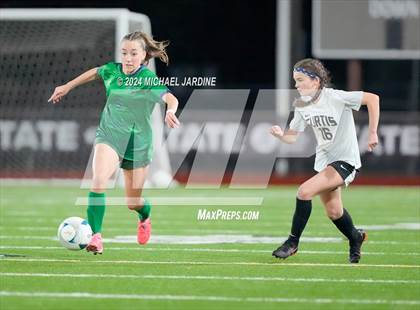 Thumbnail 2 in Curtis vs Woodinville (WIAA 4A Semifinal) photogallery.