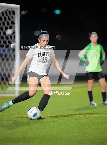 Thumbnail 2 in Curtis vs Woodinville (WIAA 4A Semifinal) photogallery.