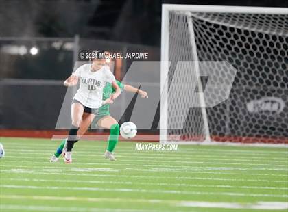 Thumbnail 1 in Curtis vs Woodinville (WIAA 4A Semifinal) photogallery.
