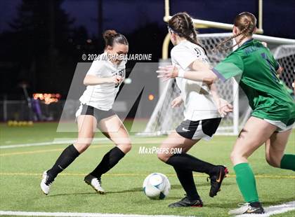 Thumbnail 2 in Curtis vs Woodinville (WIAA 4A Semifinal) photogallery.