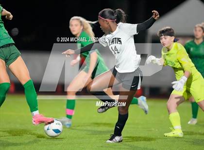 Thumbnail 1 in Curtis vs Woodinville (WIAA 4A Semifinal) photogallery.