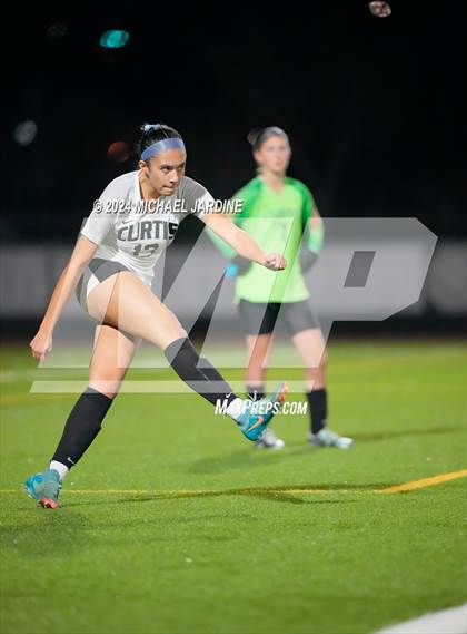 Thumbnail 1 in Curtis vs Woodinville (WIAA 4A Semifinal) photogallery.