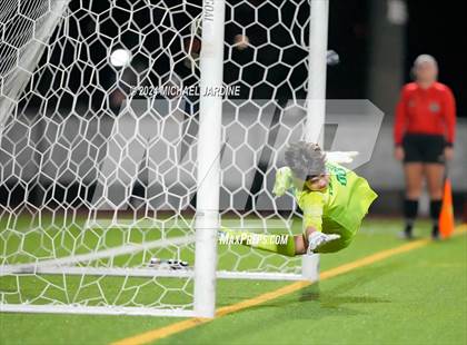 Thumbnail 1 in Curtis vs Woodinville (WIAA 4A Semifinal) photogallery.