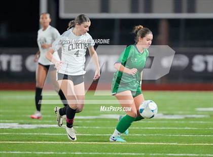 Thumbnail 2 in Curtis vs Woodinville (WIAA 4A Semifinal) photogallery.