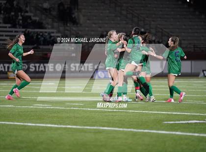 Thumbnail 2 in Curtis vs Woodinville (WIAA 4A Semifinal) photogallery.