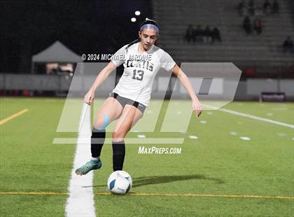 Thumbnail 2 in Curtis vs Woodinville (WIAA 4A Semifinal) photogallery.