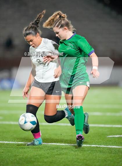 Thumbnail 1 in Curtis vs Woodinville (WIAA 4A Semifinal) photogallery.