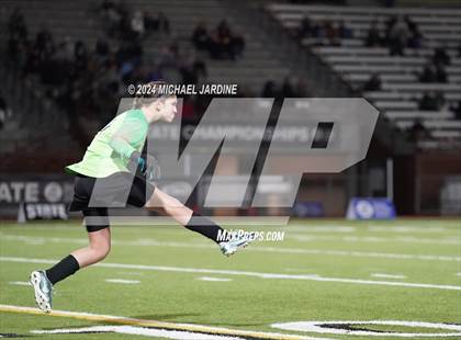 Thumbnail 1 in Curtis vs Woodinville (WIAA 4A Semifinal) photogallery.