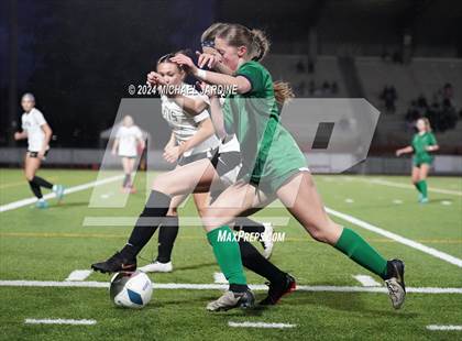 Thumbnail 3 in Curtis vs Woodinville (WIAA 4A Semifinal) photogallery.