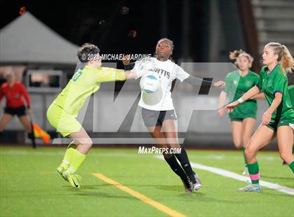 Thumbnail 2 in Curtis vs Woodinville (WIAA 4A Semifinal) photogallery.