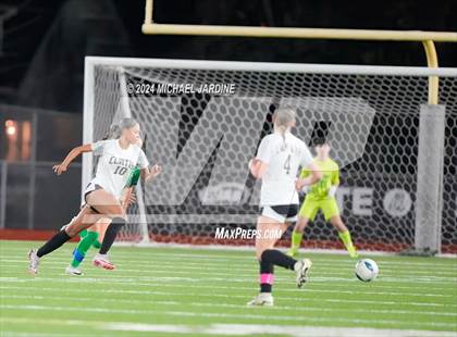Thumbnail 2 in Curtis vs Woodinville (WIAA 4A Semifinal) photogallery.