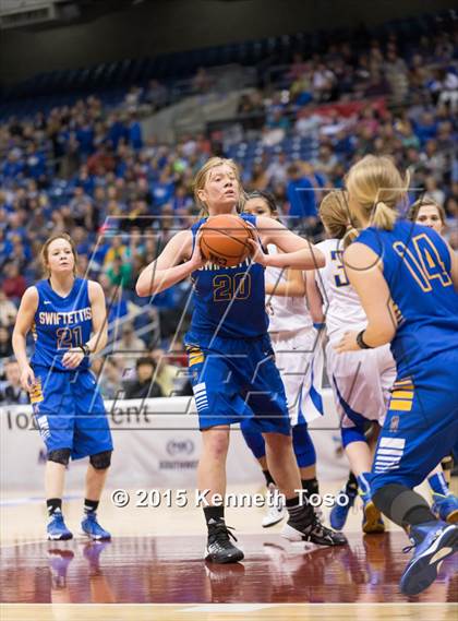 Thumbnail 3 in Lipan vs. Nazareth (UIL 1A Final) photogallery.