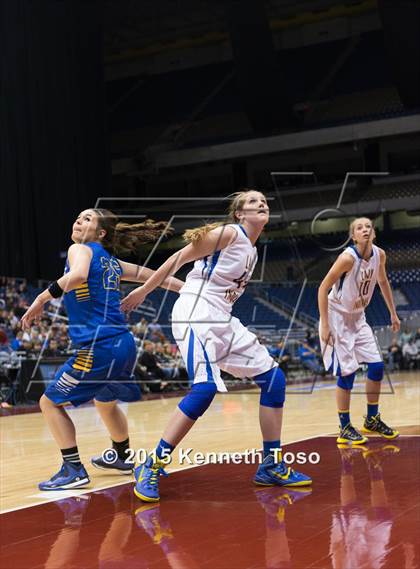 Thumbnail 2 in Lipan vs. Nazareth (UIL 1A Final) photogallery.