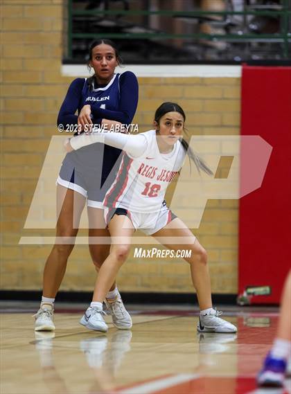 Thumbnail 1 in Mullen @ Regis Jesuit photogallery.