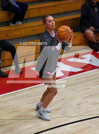 Thumbnail 3 in Mullen @ Regis Jesuit photogallery.