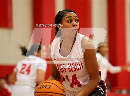 Thumbnail 2 in Mullen @ Regis Jesuit photogallery.