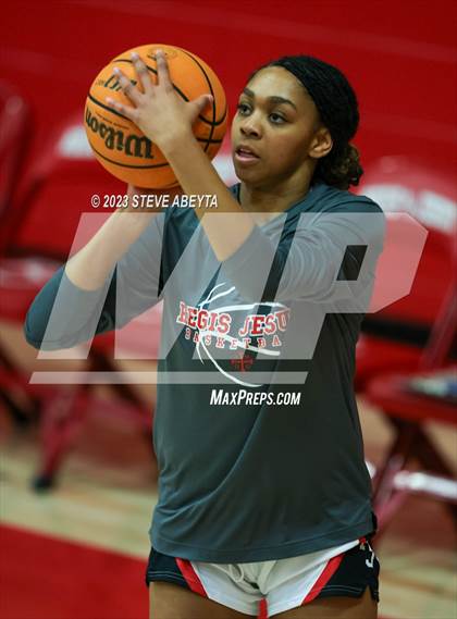 Thumbnail 1 in Mullen @ Regis Jesuit photogallery.