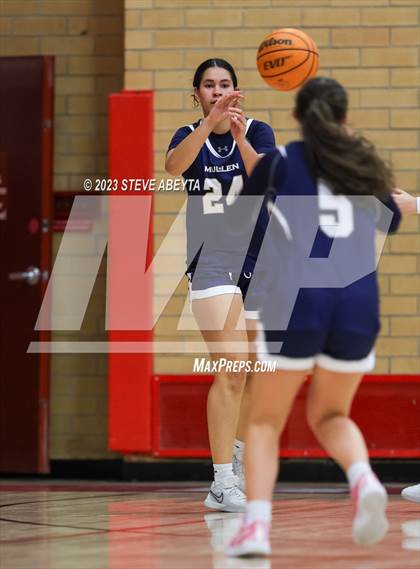 Thumbnail 1 in Mullen @ Regis Jesuit photogallery.
