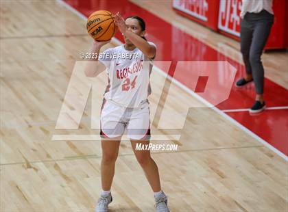 Thumbnail 1 in Mullen @ Regis Jesuit photogallery.