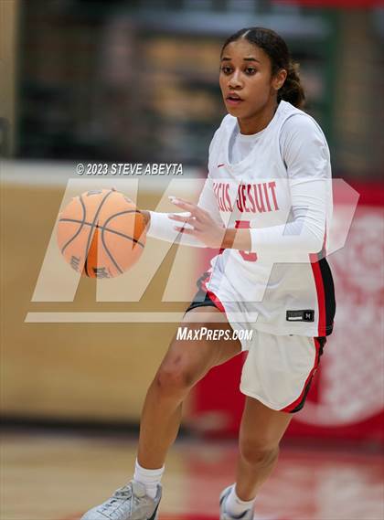 Thumbnail 2 in Mullen @ Regis Jesuit photogallery.