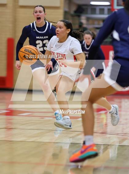 Thumbnail 1 in Mullen @ Regis Jesuit photogallery.