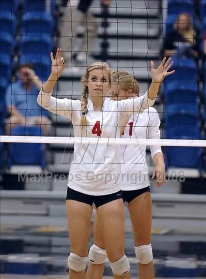 Thumbnail 2 in Sacred Heart Cathedral vs. Cathedral (CIF State D3 Final) photogallery.