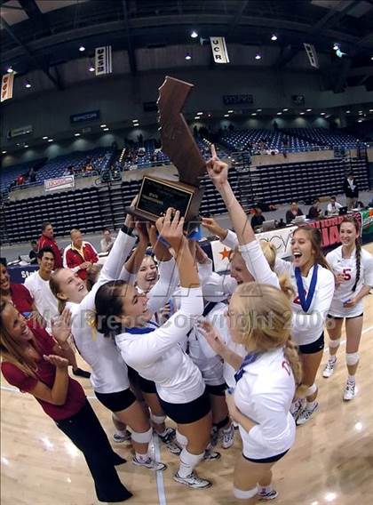 Thumbnail 1 in Sacred Heart Cathedral vs. Cathedral (CIF State D3 Final) photogallery.