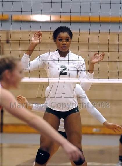 Thumbnail 3 in Sacred Heart Cathedral vs. Cathedral (CIF State D3 Final) photogallery.