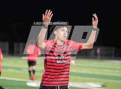 Thumbnail 3 in Waco vs. Lake Creek (UIL 5A Bi-District Playoff) photogallery.
