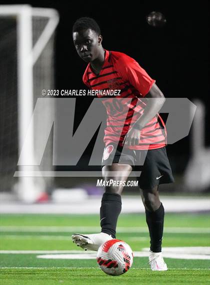 Thumbnail 1 in Waco vs. Lake Creek (UIL 5A Bi-District Playoff) photogallery.