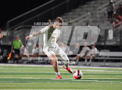 Thumbnail 1 in Waco vs. Lake Creek (UIL 5A Bi-District Playoff) photogallery.