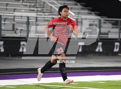 Thumbnail 3 in Waco vs. Lake Creek (UIL 5A Bi-District Playoff) photogallery.