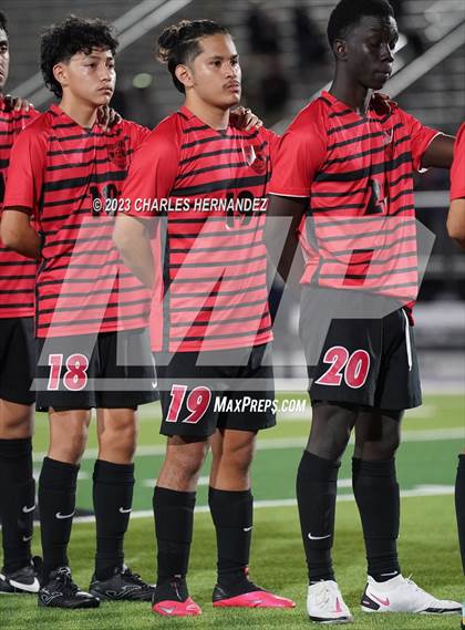 Thumbnail 2 in Waco vs. Lake Creek (UIL 5A Bi-District Playoff) photogallery.
