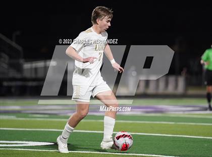 Thumbnail 3 in Waco vs. Lake Creek (UIL 5A Bi-District Playoff) photogallery.
