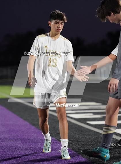 Thumbnail 1 in Waco vs. Lake Creek (UIL 5A Bi-District Playoff) photogallery.