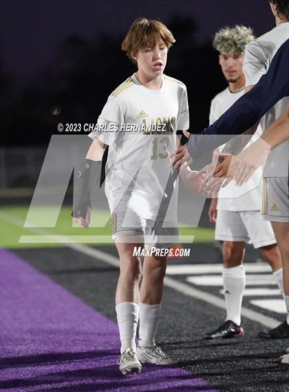 Thumbnail 3 in Waco vs. Lake Creek (UIL 5A Bi-District Playoff) photogallery.
