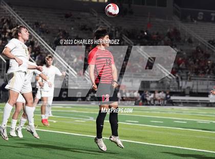 Thumbnail 2 in Waco vs. Lake Creek (UIL 5A Bi-District Playoff) photogallery.