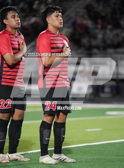 Thumbnail 1 in Waco vs. Lake Creek (UIL 5A Bi-District Playoff) photogallery.