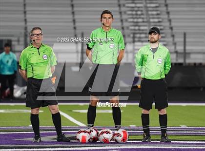 Thumbnail 2 in Waco vs. Lake Creek (UIL 5A Bi-District Playoff) photogallery.