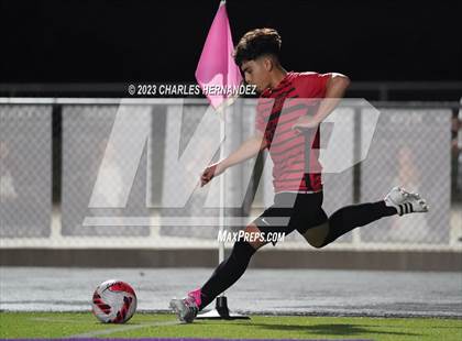Thumbnail 3 in Waco vs. Lake Creek (UIL 5A Bi-District Playoff) photogallery.