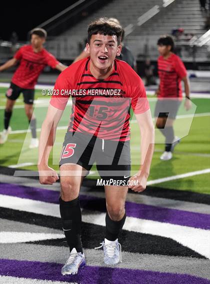 Thumbnail 3 in Waco vs. Lake Creek (UIL 5A Bi-District Playoff) photogallery.