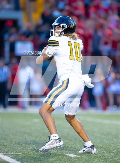 Thumbnail 2 in Carrollton vs Woodward Academy  photogallery.