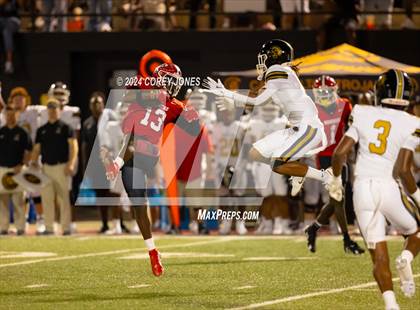 Thumbnail 1 in Carrollton vs Woodward Academy  photogallery.