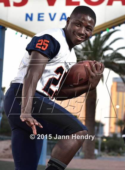Thumbnail 2 in Bishop Gorman (2015 Preseason Top 25 Photo Shoot) photogallery.